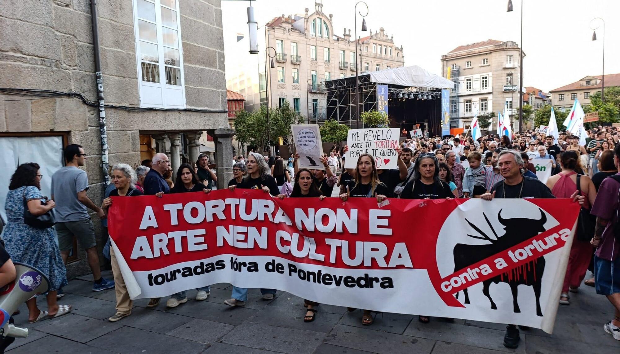 Mani touradas