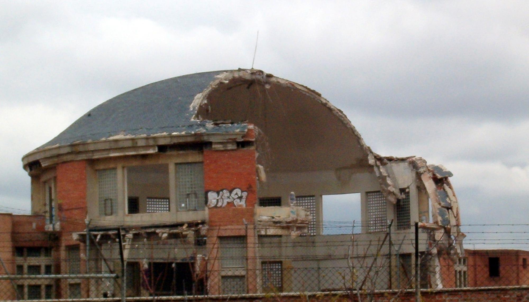 Cúpula Cárcel Carabanchel Derribo