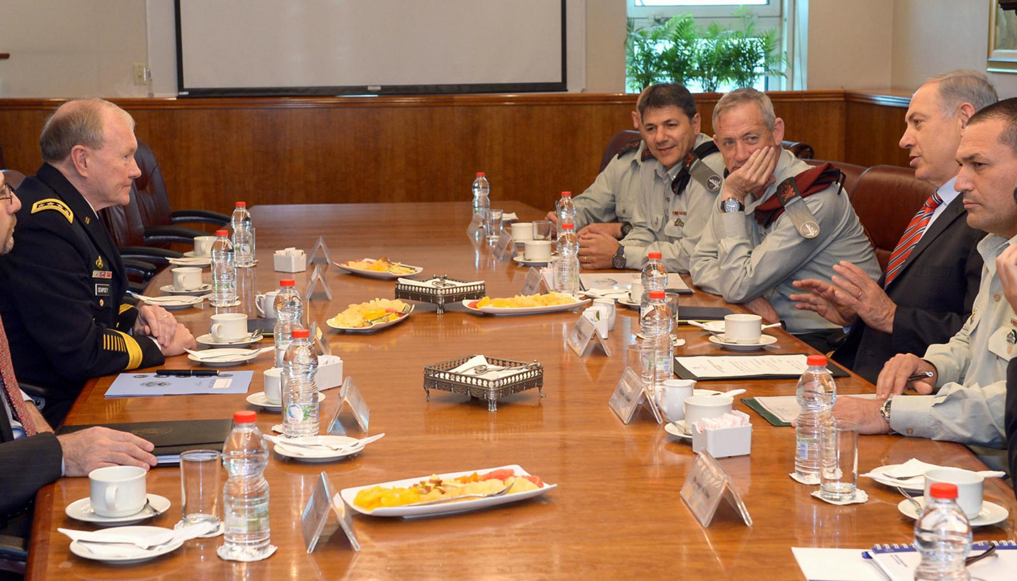 Demsey Netanyahu y Gantz