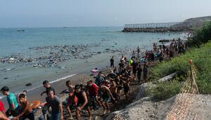 De invasores, fronteras y cuerpos sacrificables