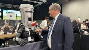 Count Binface, Nigel Farage y la sátira en la política institucional del Reino Unido