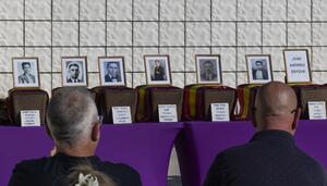Diecisiete fusilados por el franquismo en Paterna son identificados y entregados a sus familias