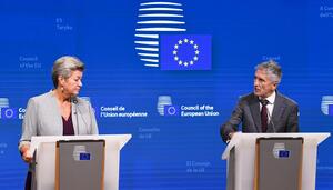 Los matones del ICE español y la detención de Mbaye y nuestras compañeras