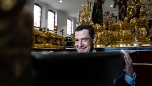 Junta y ayuntamiento ceden unos terrenos, destinados a vivienda protegida, a una hermandad en Málaga