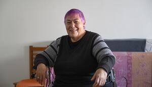 La presión social logra la suspensión provisional del desahucio de la activista Paca Blanco