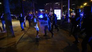 La Policía dispersa con violencia la marcha en solidaridad con Maricarmen en Madrid