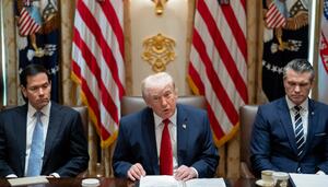 Trump a los iraníes: “Todos los puentes serán volados mañana a las 12 de la noche”