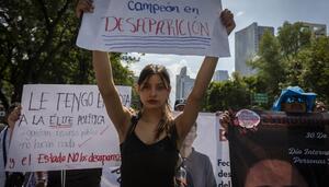 “Los buscamos porque los amamos”, gritan las familias buscadoras en la capital mexicana