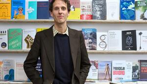 “Proyectar un aura de libertad en un contexto sometido a los intereses del capital me parece una locura”