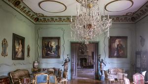 Una asociación pide frenar la subasta de objetos del Pazo de Meirás que sacan a la venta los herederos de Franco
