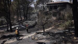 El cóctel de ola de calor e incendios lleva a la Península a una situación crítica