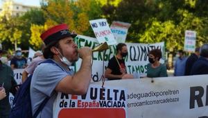 Andalucía debe impulsar el tren convencional de mercancías y