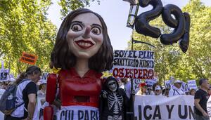 Vecinas de Madrid convocan otra gran manifestación en defensa de la sanidad pública