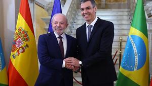 El campo progresista mostró unidad en Barcelona, en un mar de llamadas a la acción contra la extrema derecha