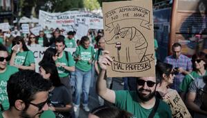 Más de 40 docentes en prácticas en Madrid denuncian que pued