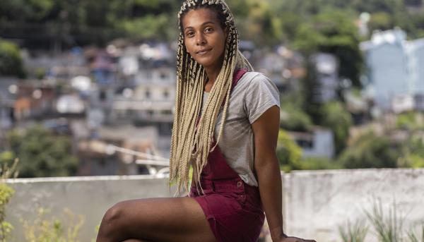 Dani Balbi en Folha Sao Paulo