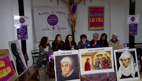Rueda Prensa Revuelta Mujeres Iglesia