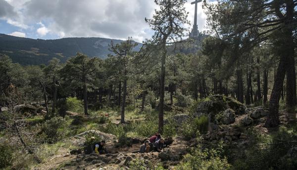 Proyecto arqueológico del Valle de los Caídos. Los campos de trabajo. - 12