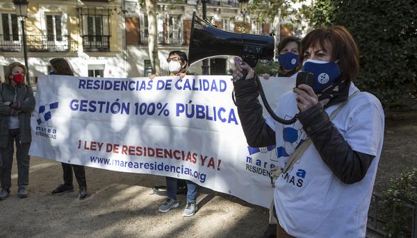 Concentración de la Marea Residencias por la inacción de la Fiscalía en las querellas por lo sucedido en las residencias de la CAM. - 8