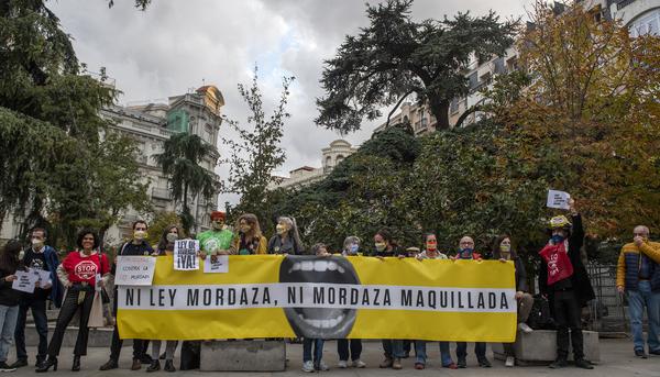 Ley Mordaza 12 horas amordazados Congreso - 2