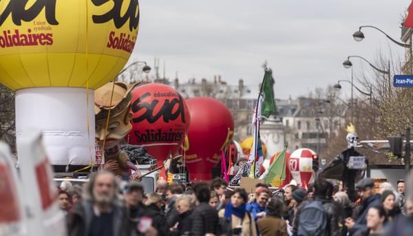 Movilizaciones en París contra la reforma de las jubilaciones - 2