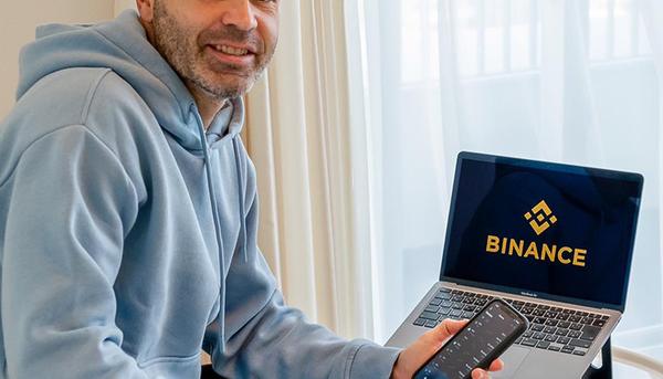 Binance Iniesta