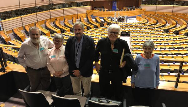 Querellantes de Billy El Niño en el Parlamento Europeo