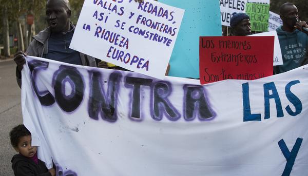 Manifestación antirracista en Madrid: Contra la violencia racista y los delitos de odio - 2