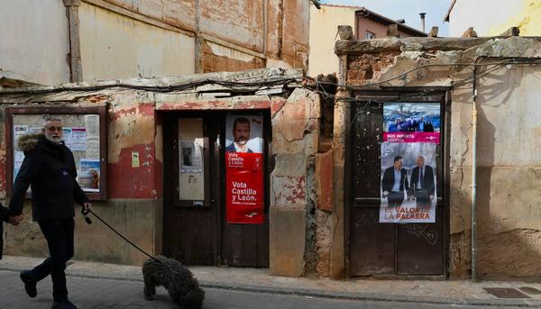 Carteles electorales CYL