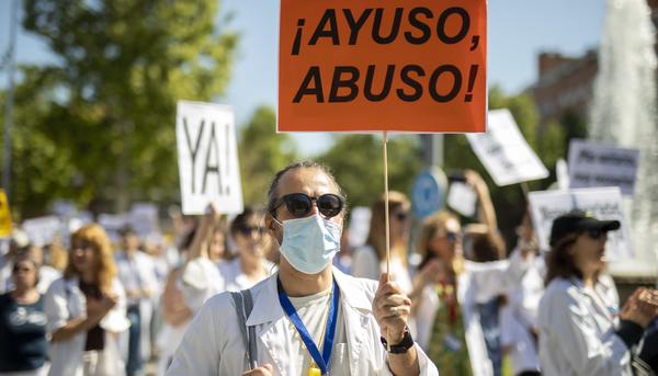 Huelga de medicos contra la temporalidad - 8