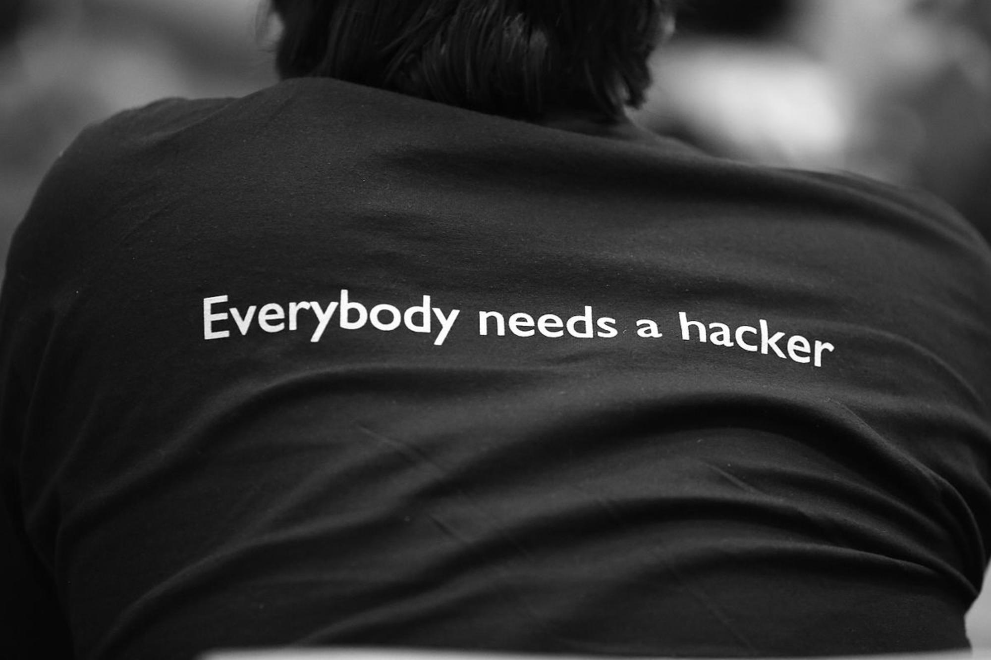 Todo el mundo necesita un hacker