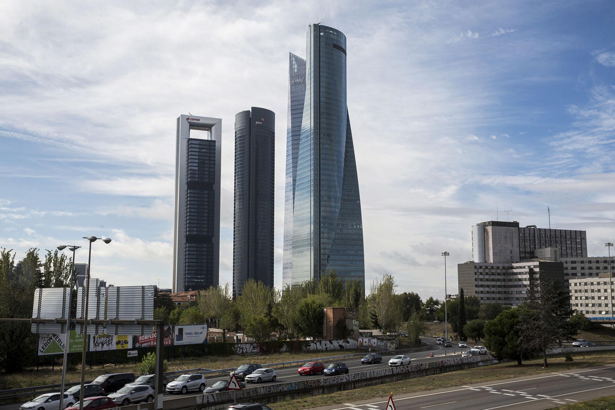 Cuatro torres