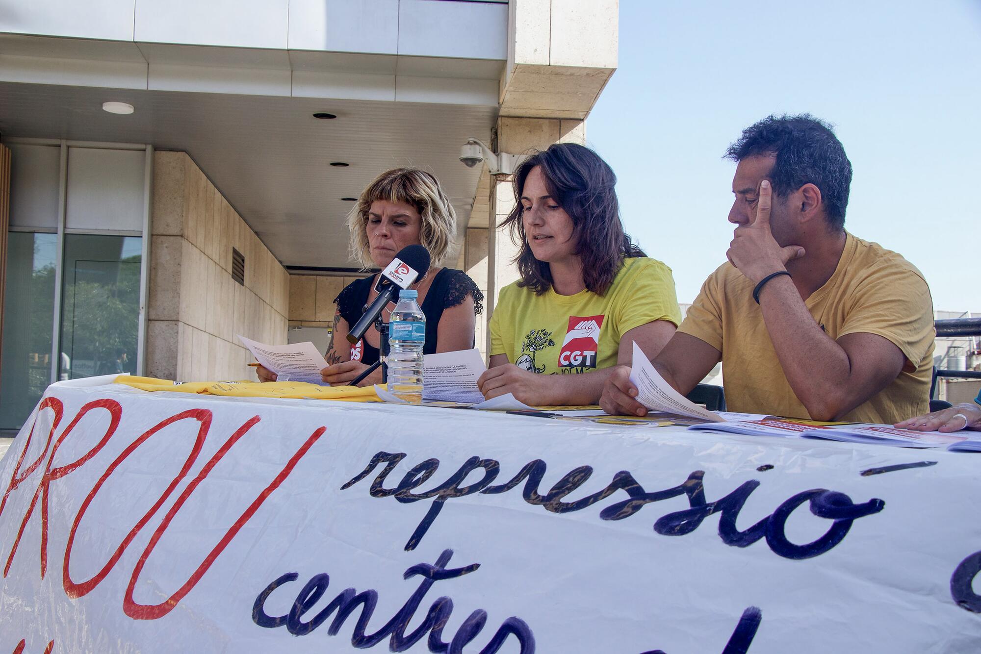 Represión educación