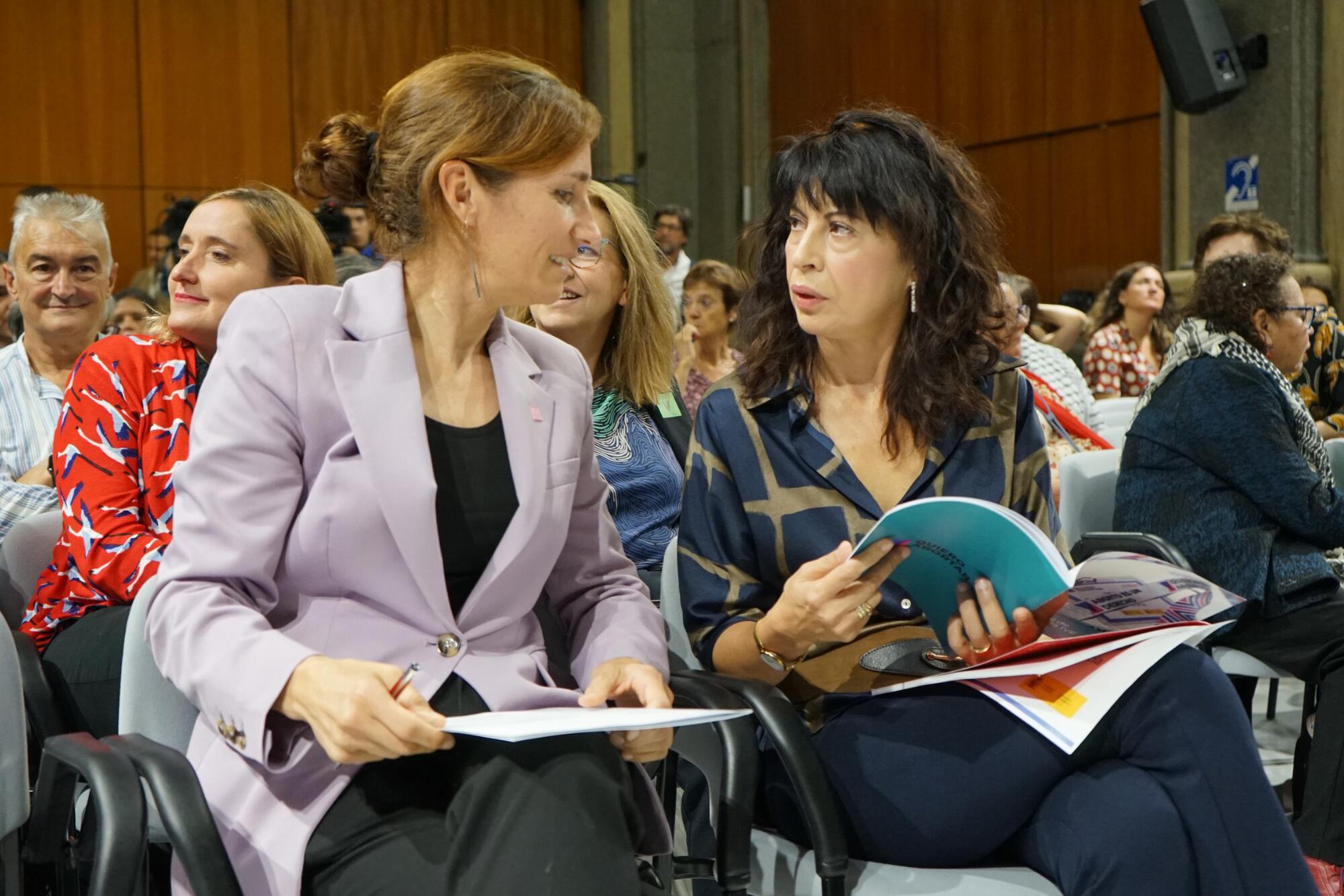 Mónica Garcia  Ana Redondo