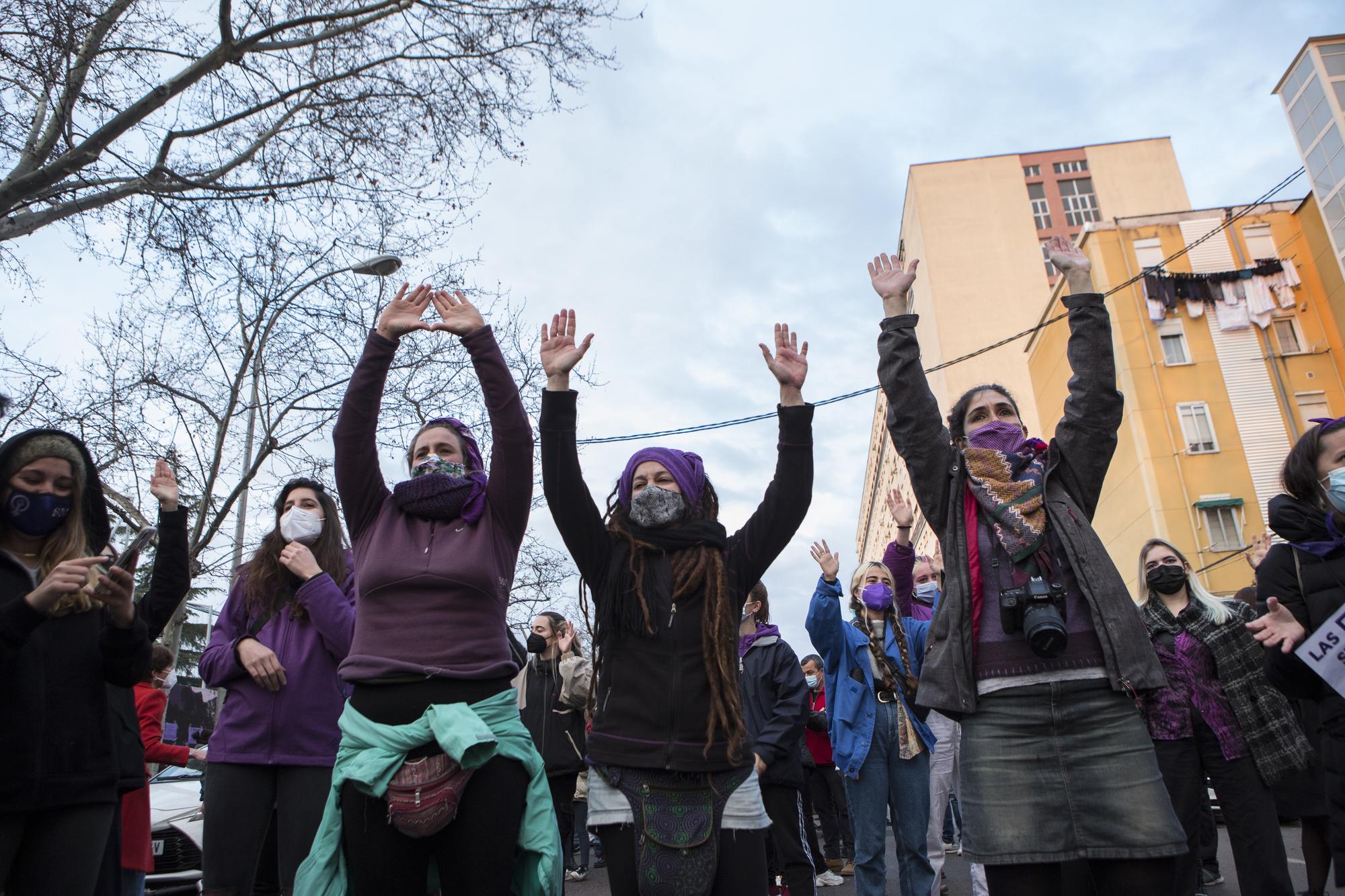 Concentración en el mural feminista de Ciudad Lineal el 8M - 5