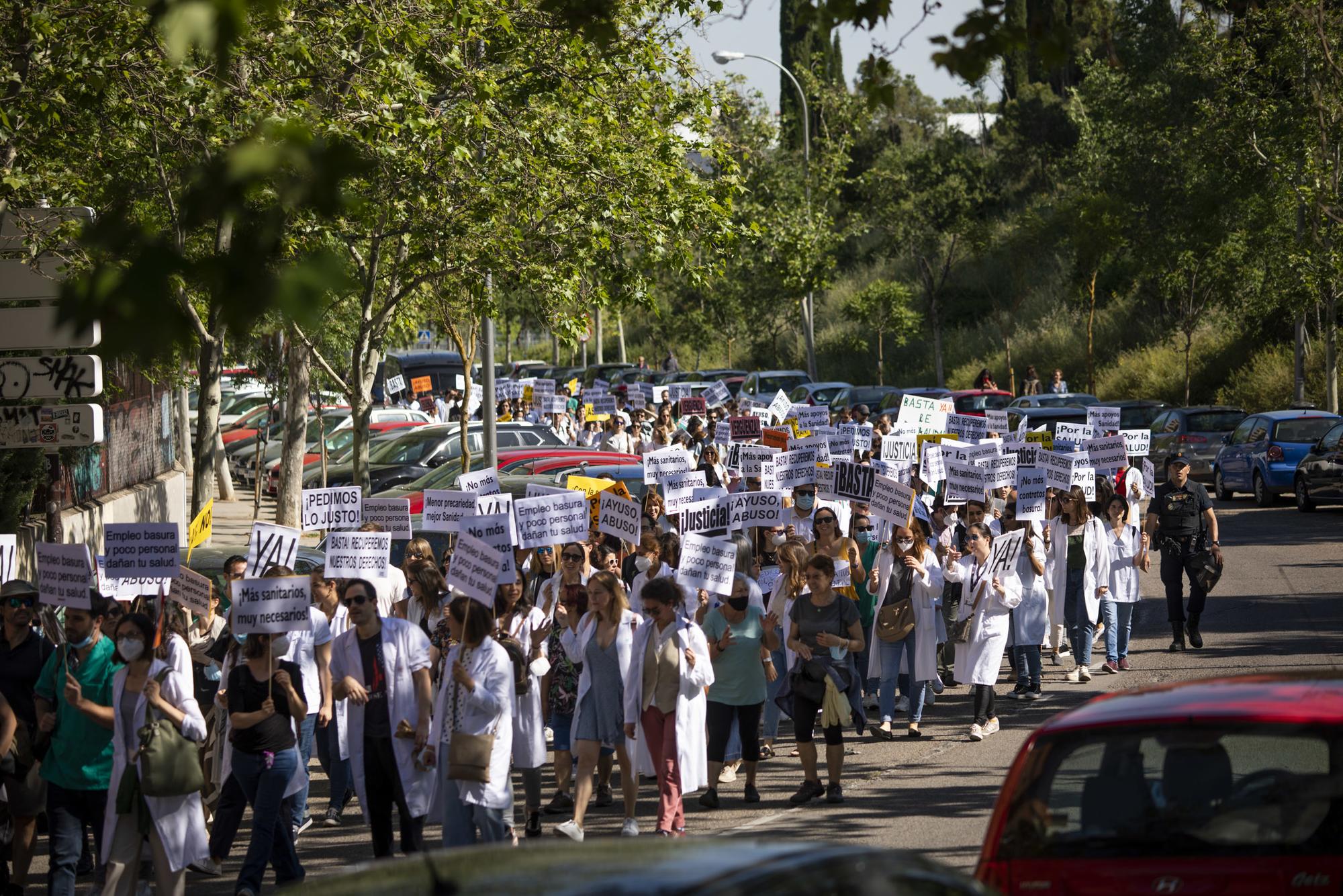 Huelga de medicos contra la temporalidad - 4