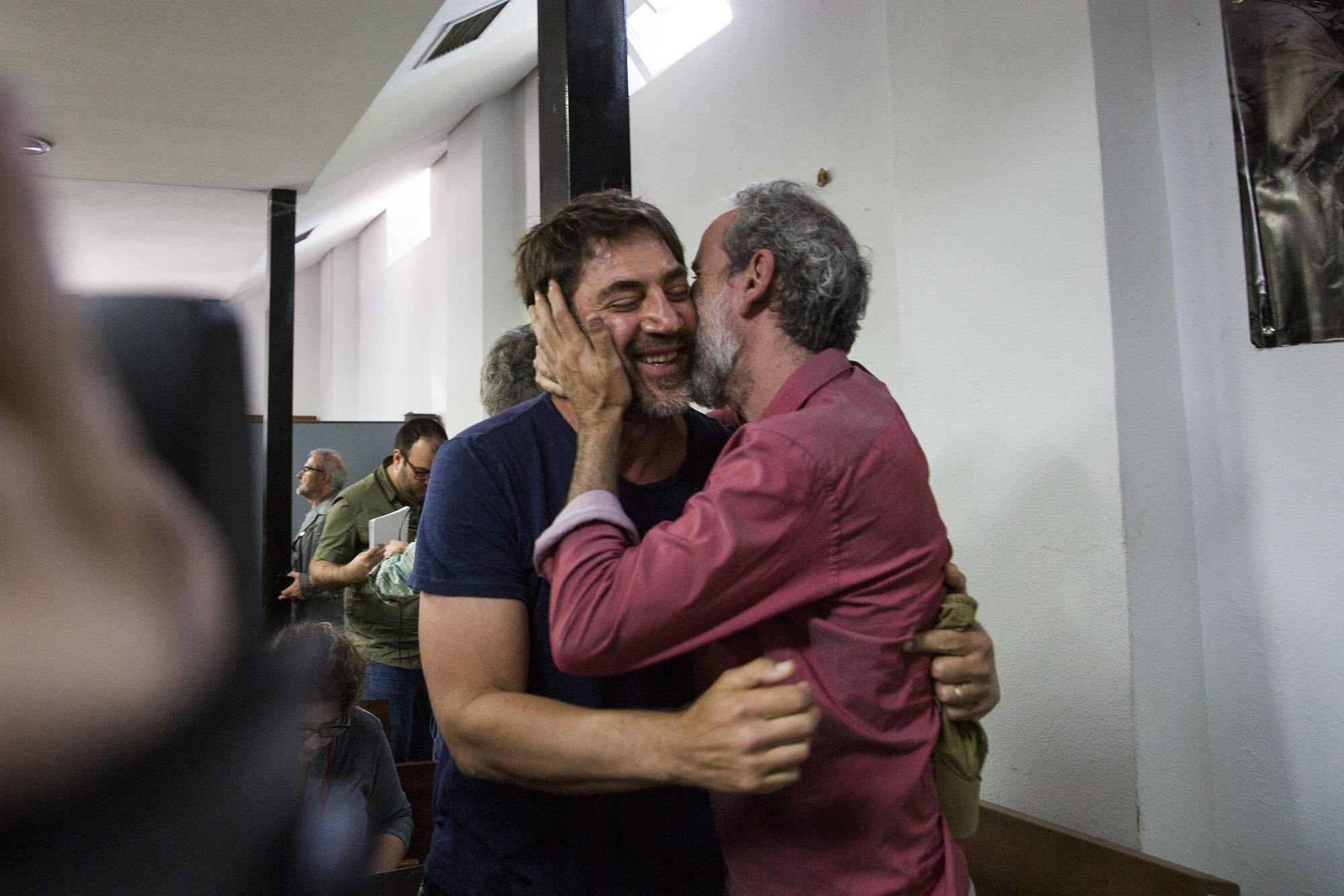 Javier Bardem y Willy Toledo en la San Carlos Borromeo