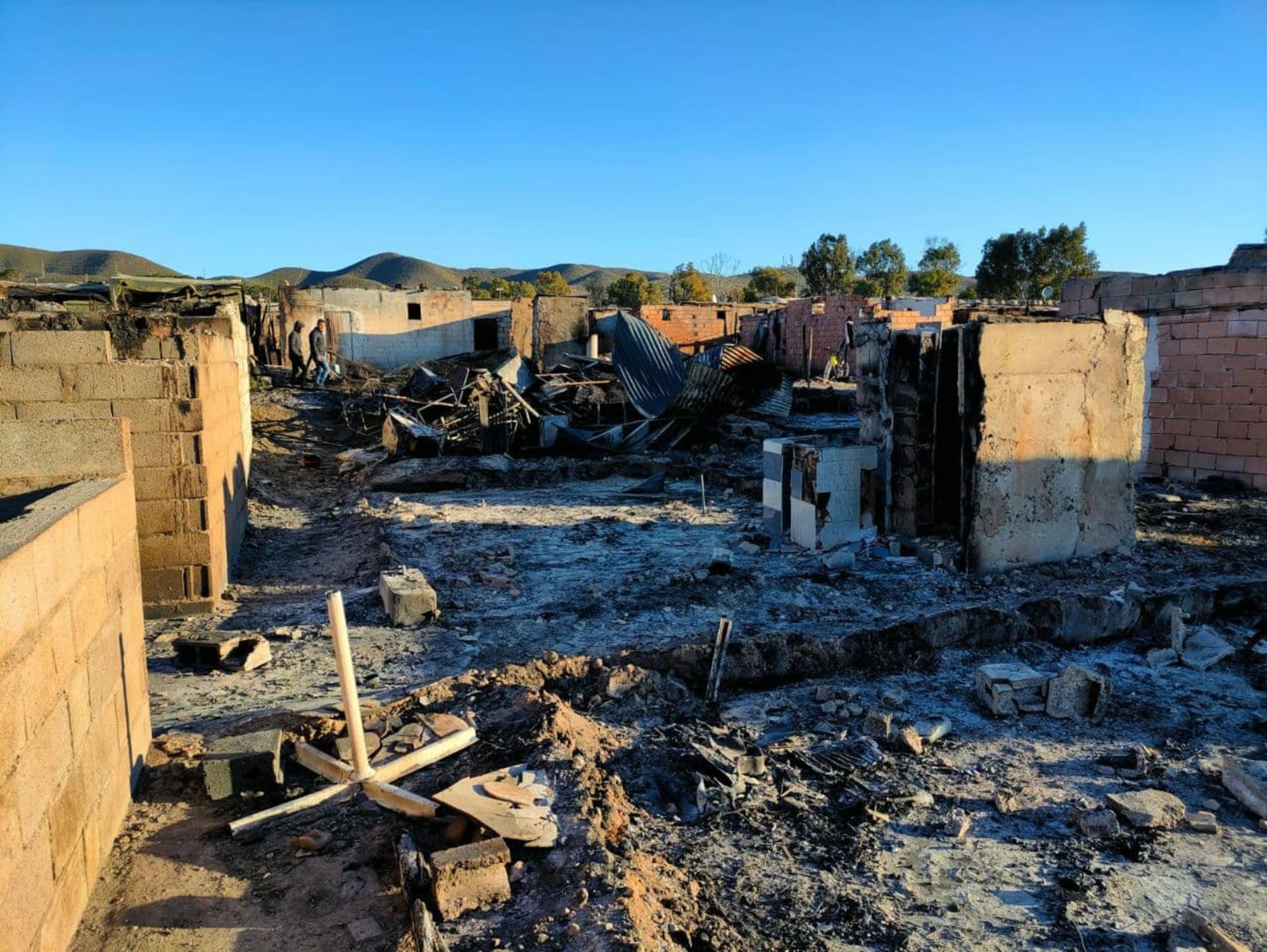 Chabolas incendio Níjar 1