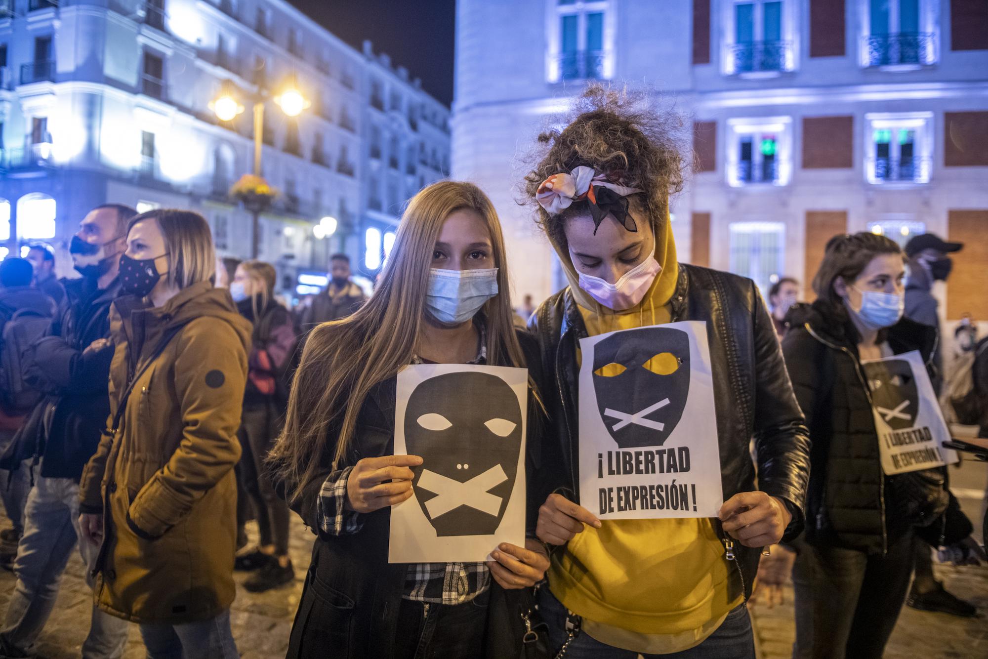 Manifestación en Madrid contra el encarcelamiento del rapero Pablo Hasél. - 3