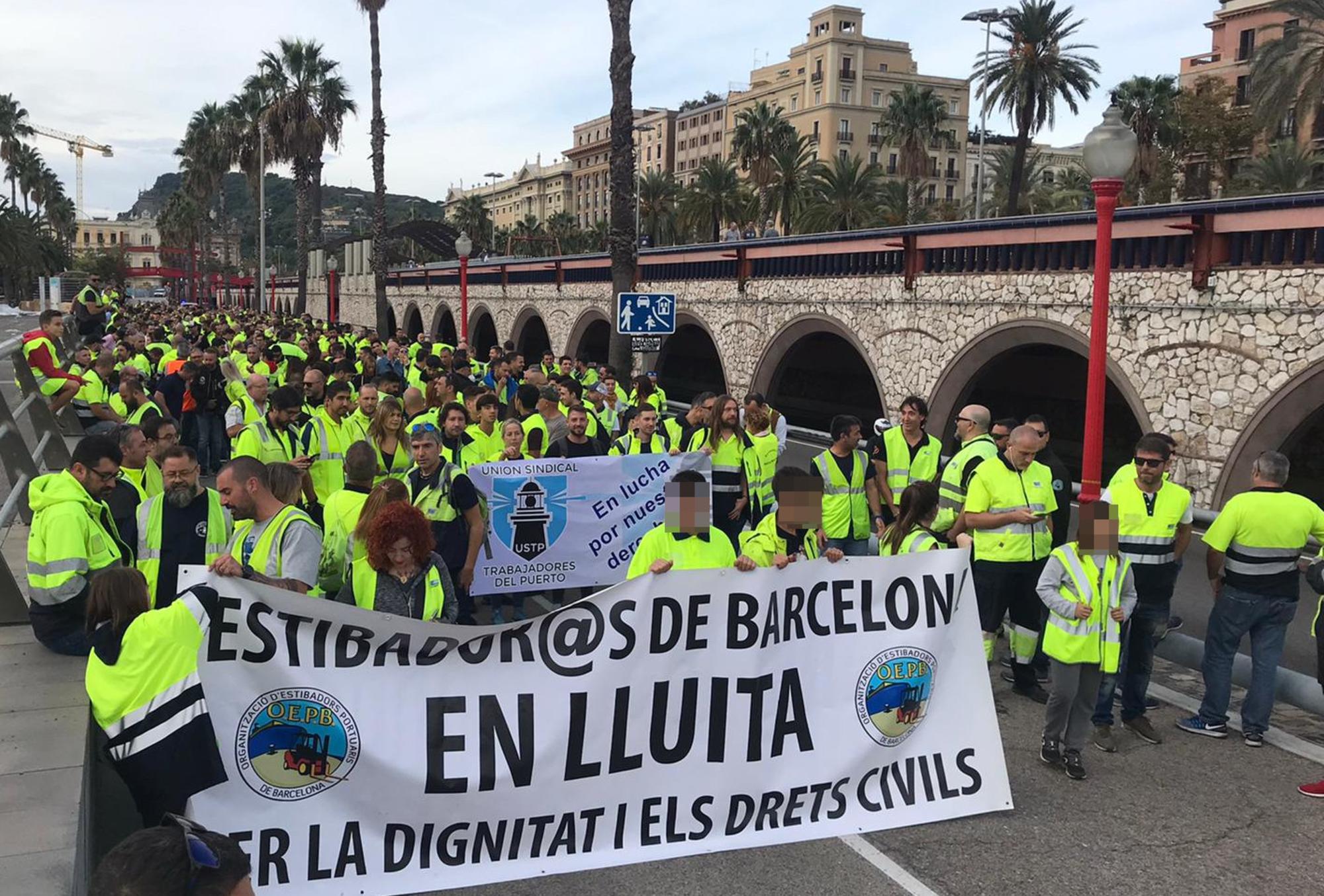 Manifestació de la Organització d'Estibadores Portuaris de Barcelona