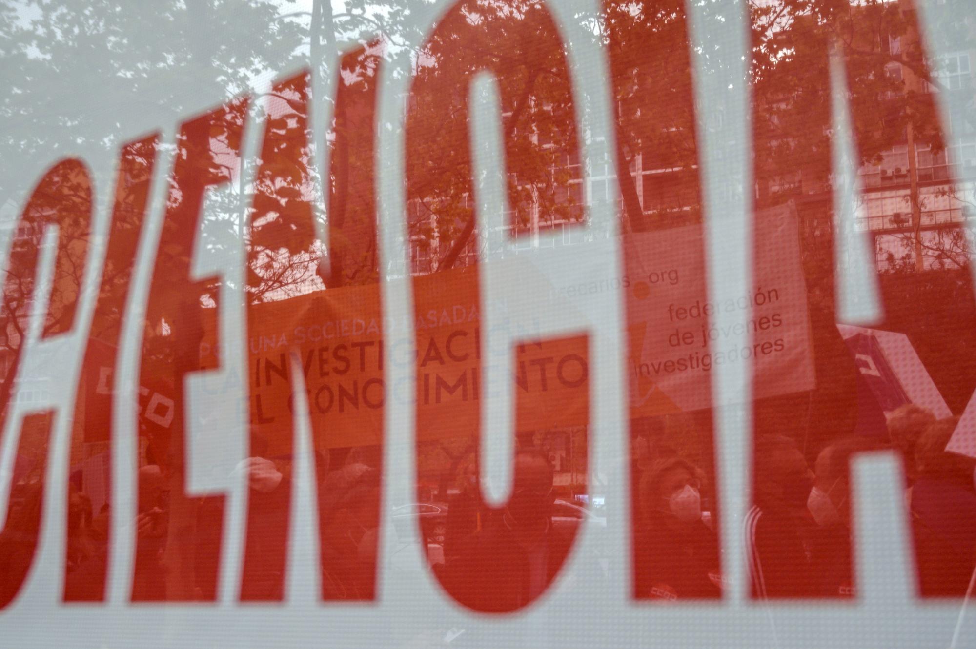 Sin ciencia no hay futuro concentración en el ministerio - 3