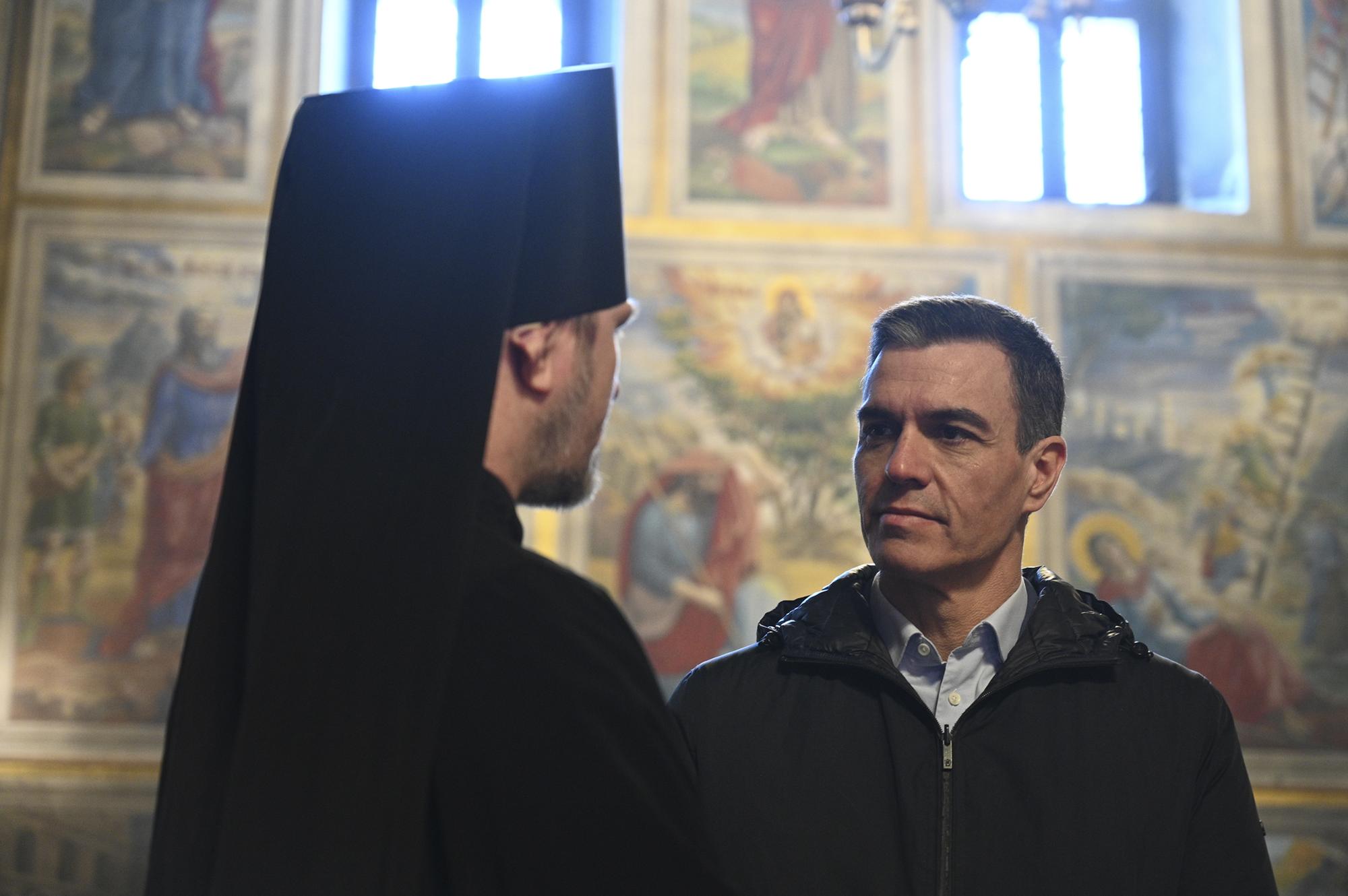 visita de Pedro Sánchez al Parlamento ucraniano. 7