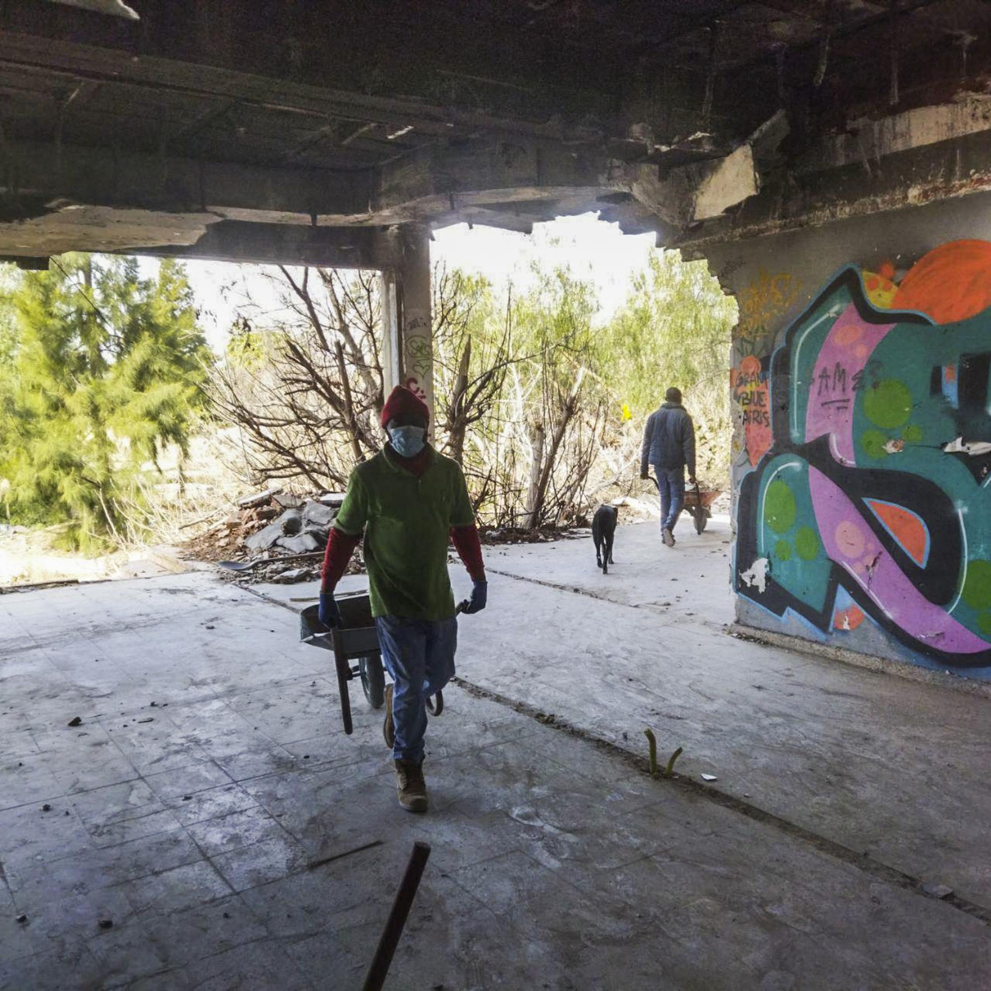 Migrantes en La Garrofera 1