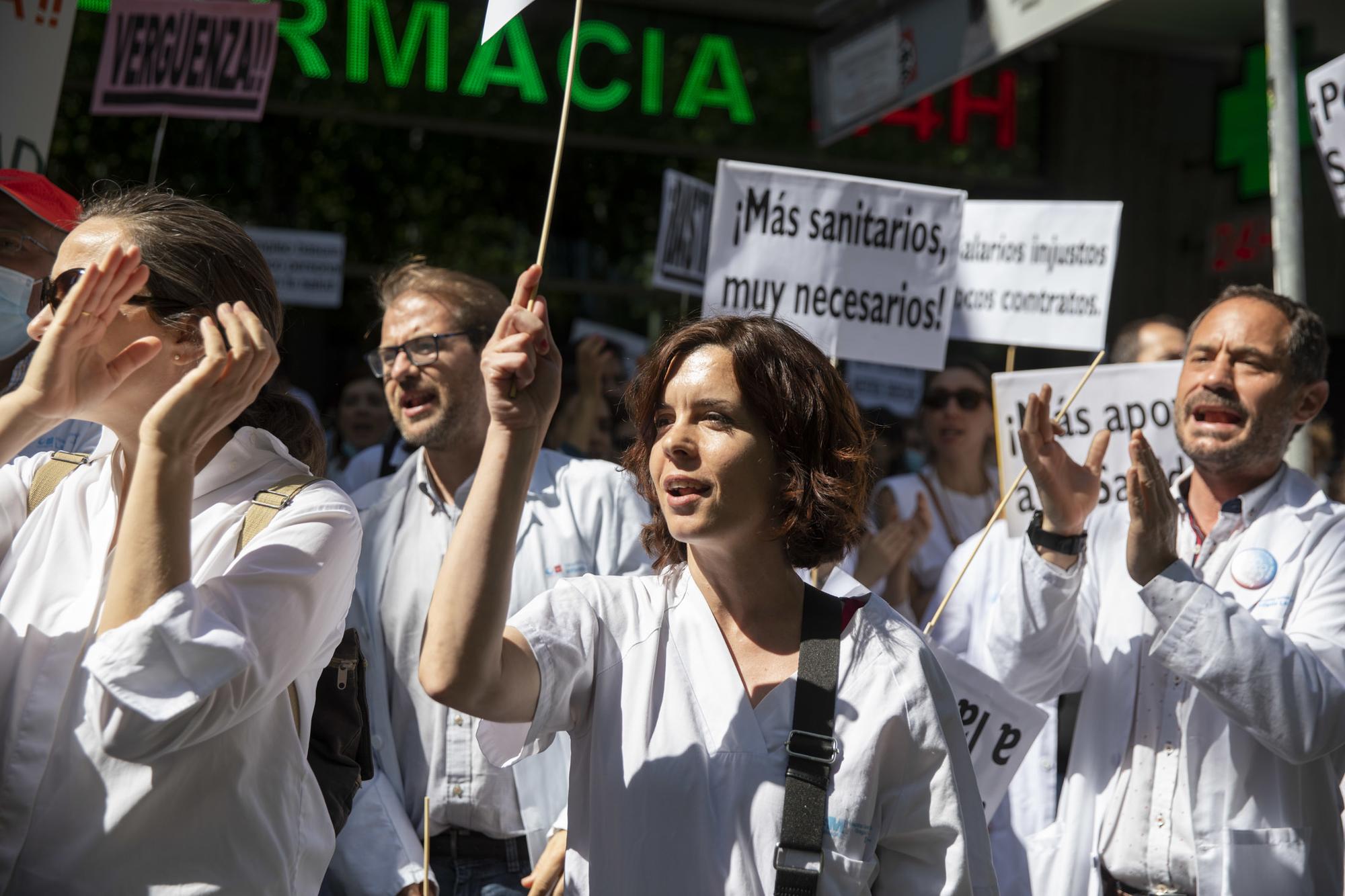 Huelga de medicos contra la temporalidad - 13