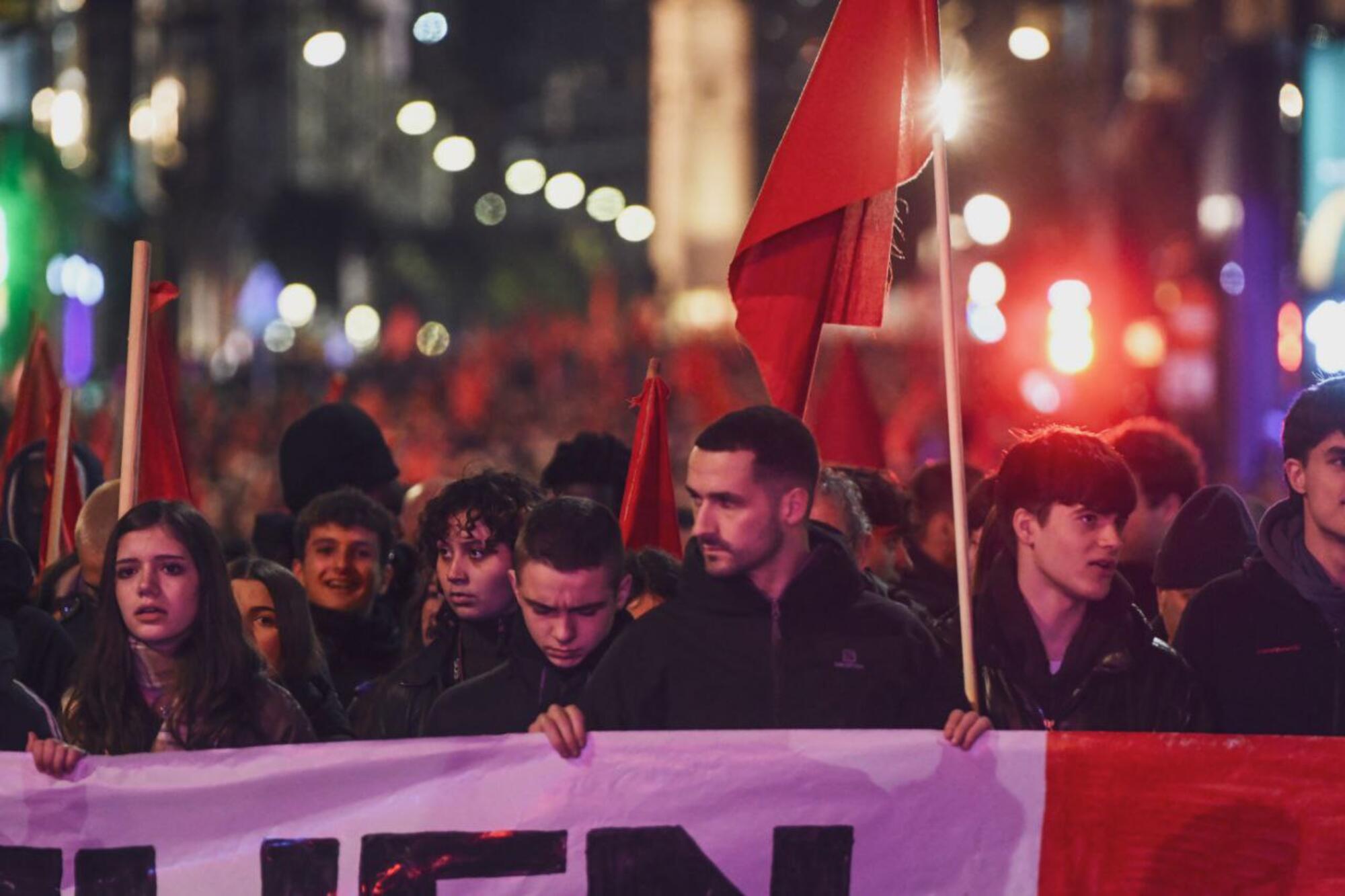 Contra el fascismo, ni un paso atrás: las juventudes socialistas de Euskal Herria convocan marchas en Iruñea y Bilbo - 17