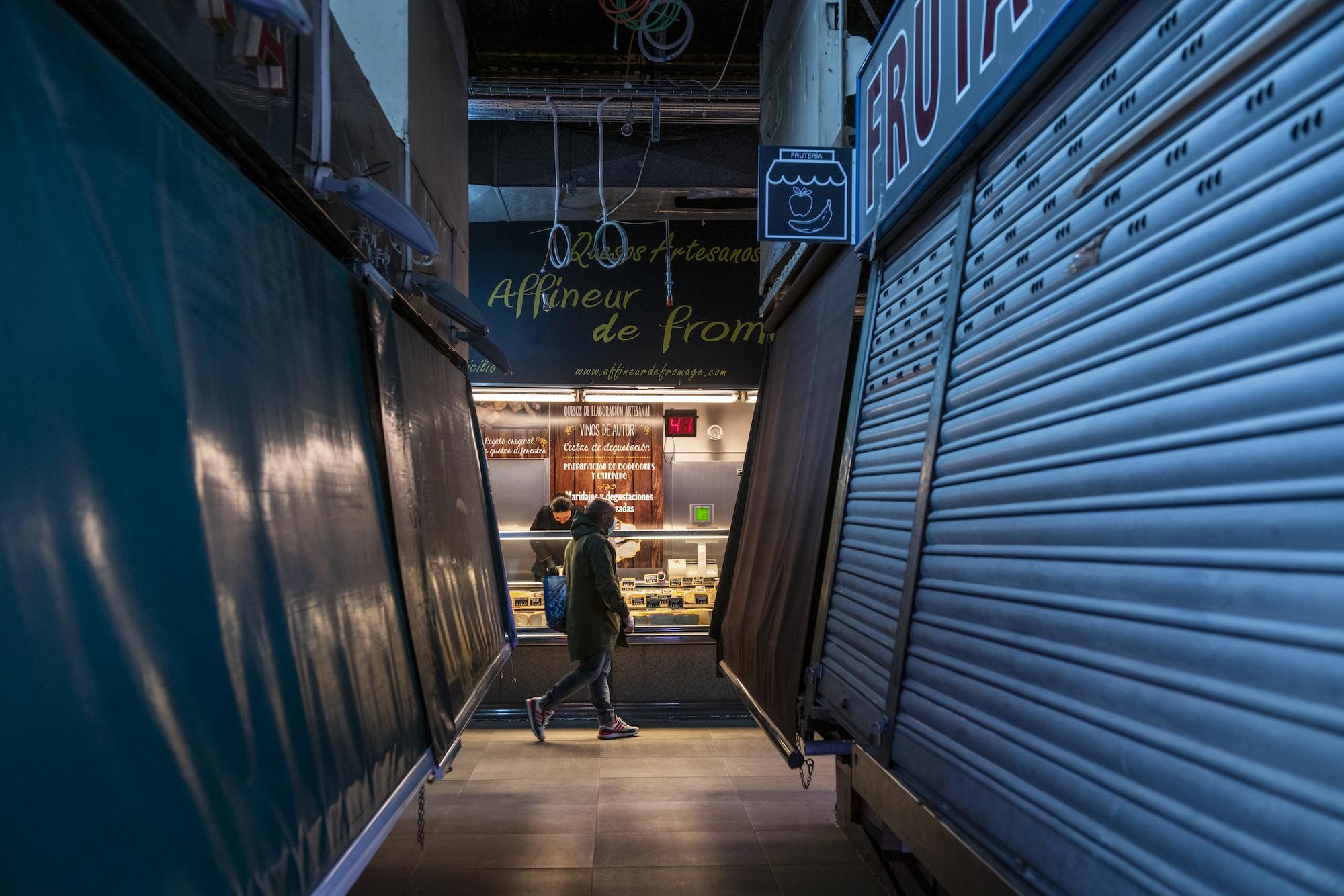 Mercado Maravillas, la cercanía del comercio tradicional no para durante el estado de alarma - 2