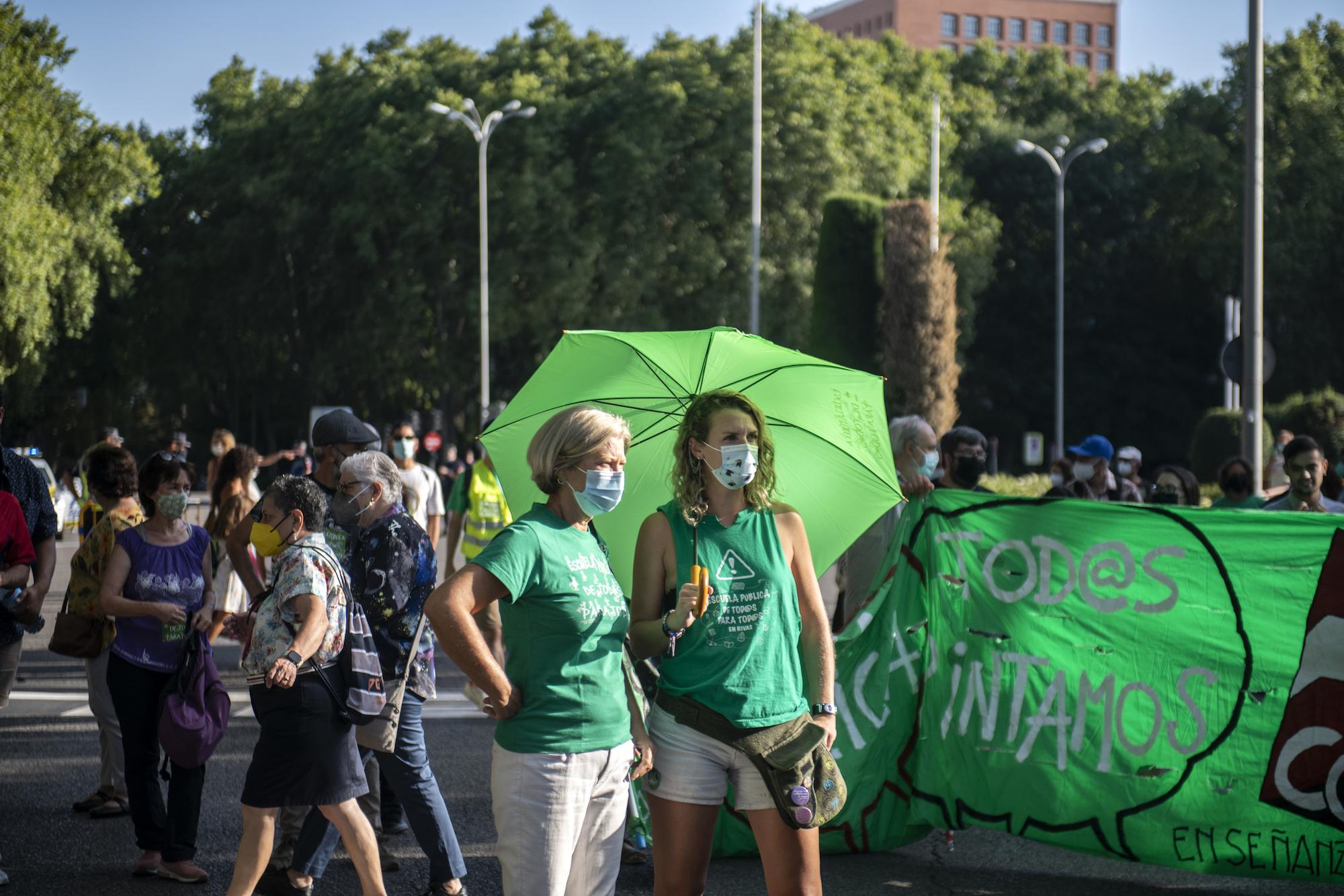Madrid, Andalucía y Murcia vuelven al cole sin ratios “seguras” - 1