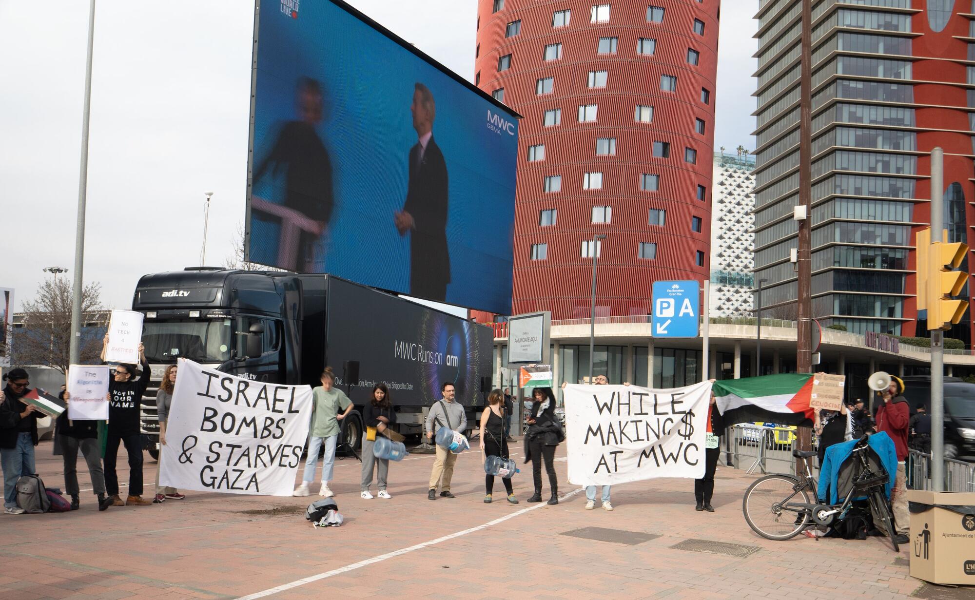 Protesta en Mobile World Congress de Barcelona