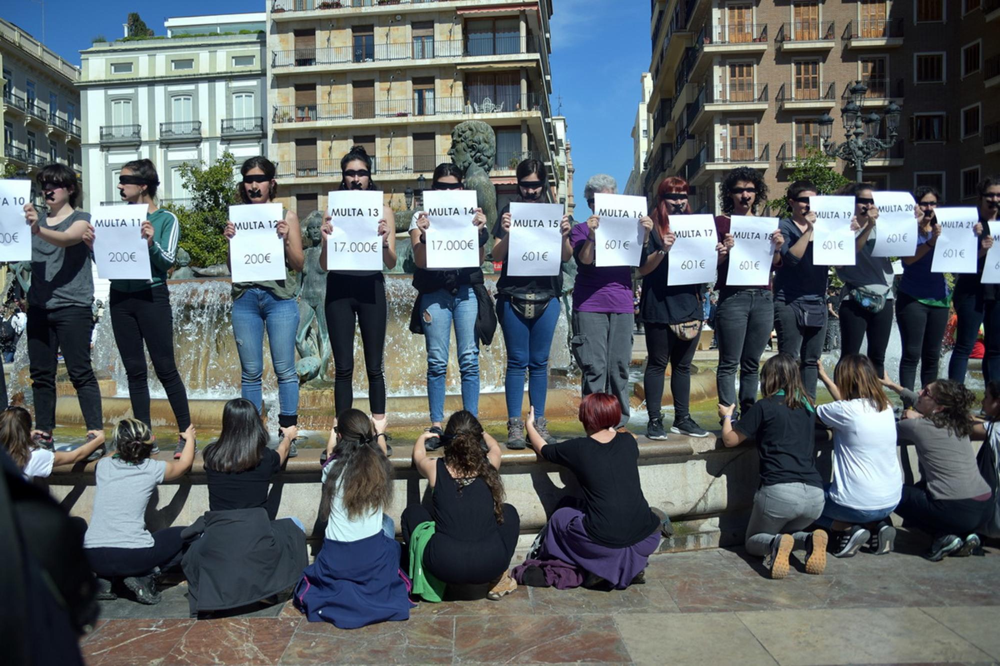 multas feministas 8m valencia