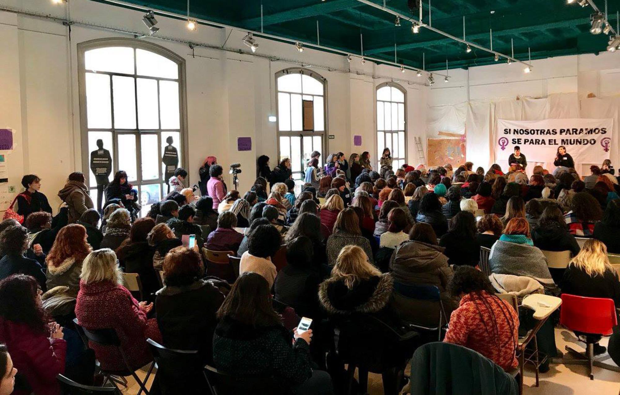 Encuentro Zaragoza preparación huelga feminista 8 de Marzo